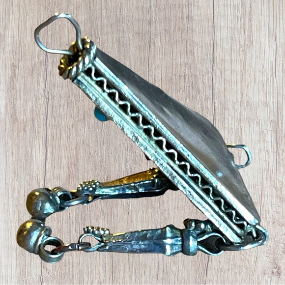 VTG Silver Pendant Middle Eastern Afghan Bedouin Tribal Triangle and Gemstones - Picture 4 of 16